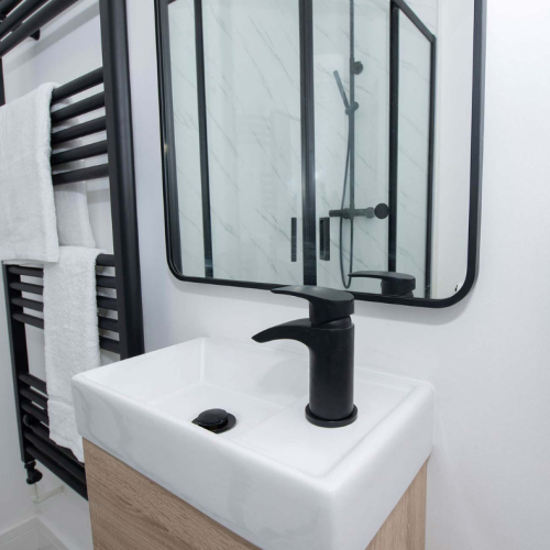 The Malt House upstairs bathroom sink